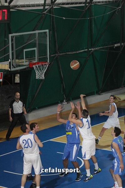 111218 sport 228_tn.jpg